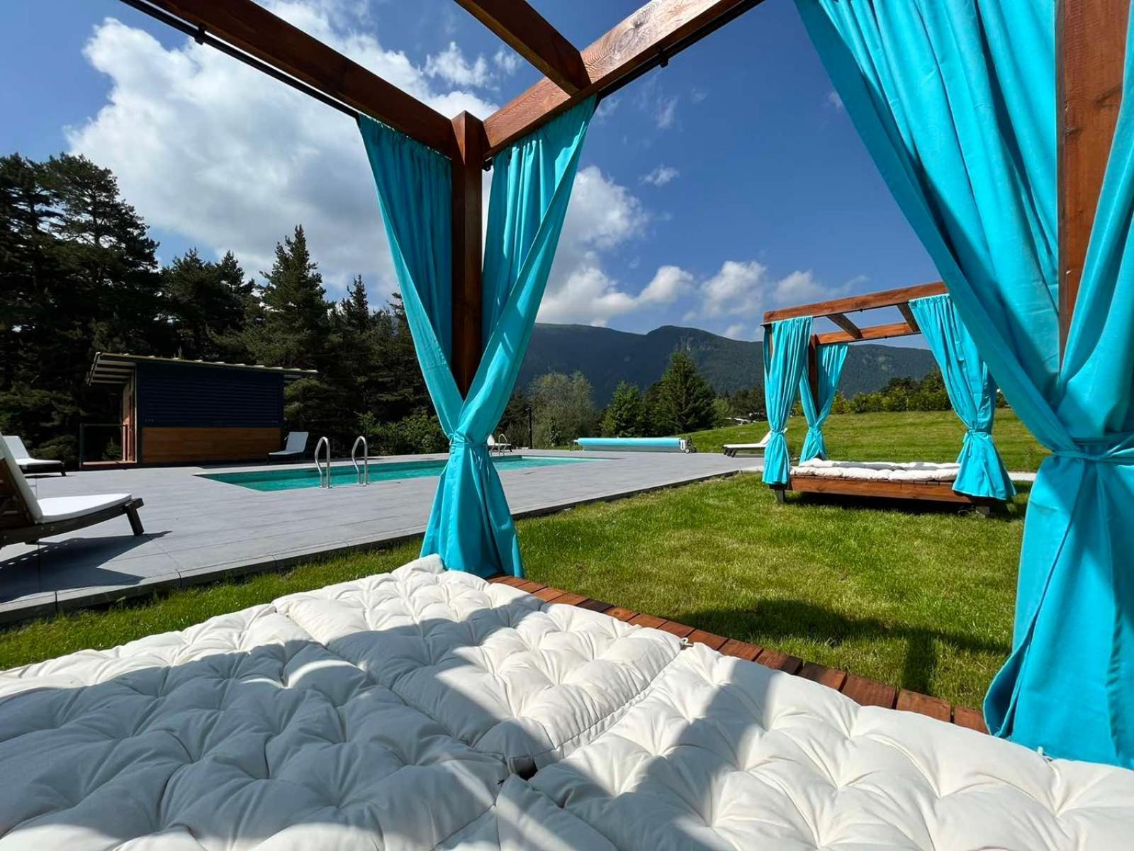 103 View Park Hotel Panichishte Esterno foto